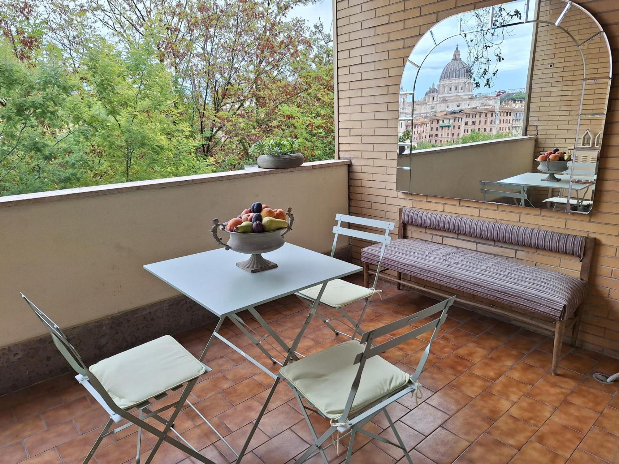Delmirani'S Book Apartments - Vatican View روما المظهر الخارجي الصورة